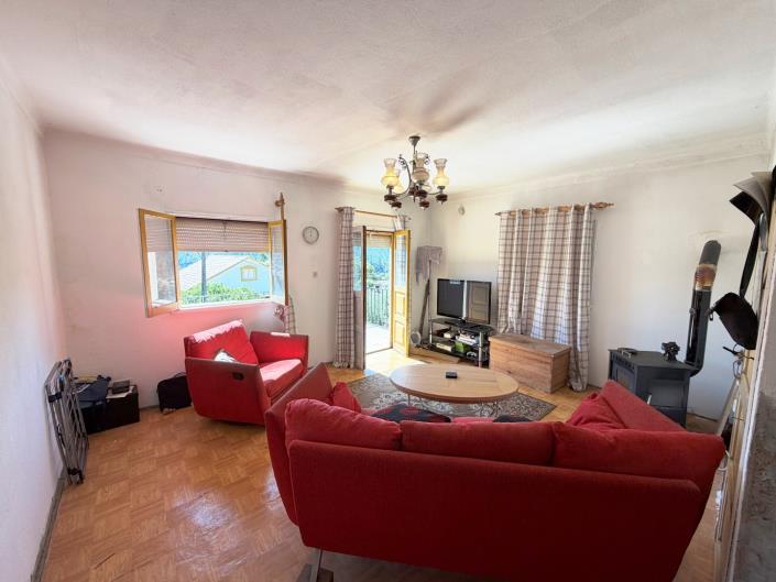 Image No.10-3 Bed Village House for sale