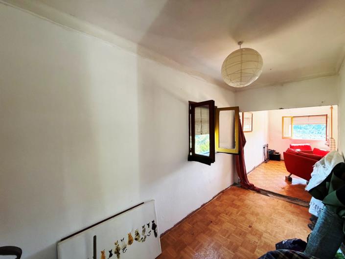 Image No.11-3 Bed Village House for sale