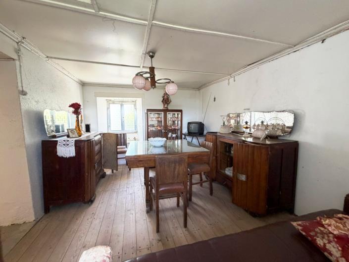 Image No.7-3 Bed House for sale