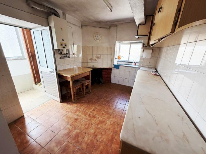 Image No.8-3 Bed House for sale