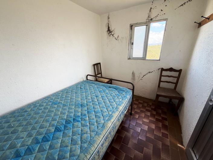 Image No.18-3 Bed House for sale
