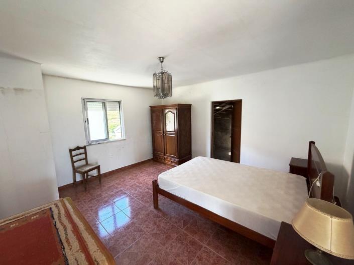Image No.20-3 Bed House for sale