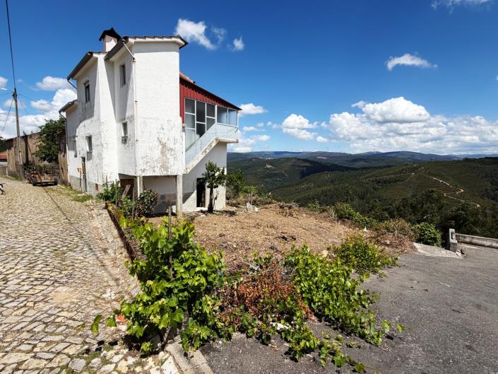 Image No.32-3 Bed House for sale