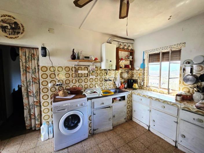Image No.13-3 Bed House for sale