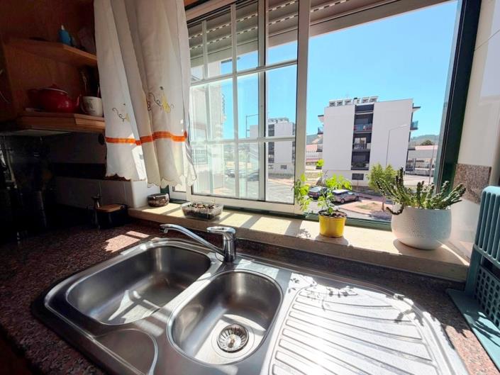 Image No.12-3 Bed Apartment for sale