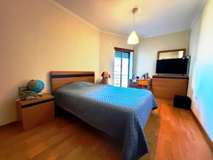 Image No.17-3 Bed Apartment for sale