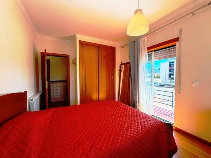 Image No.20-3 Bed Apartment for sale