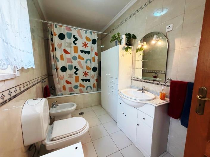 Image No.29-3 Bed Apartment for sale