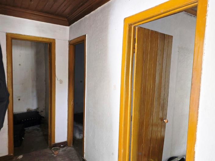 Image No.20-3 Bed Townhouse for sale