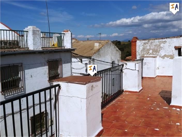 Image No.4-4 Bed House for sale