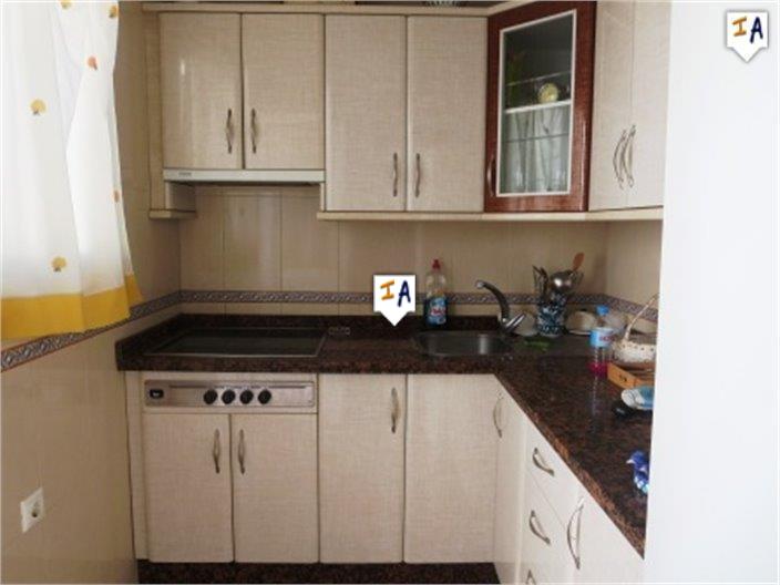 Image No.6-4 Bed House for sale