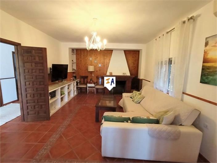 Image No.5-2 Bed House for sale