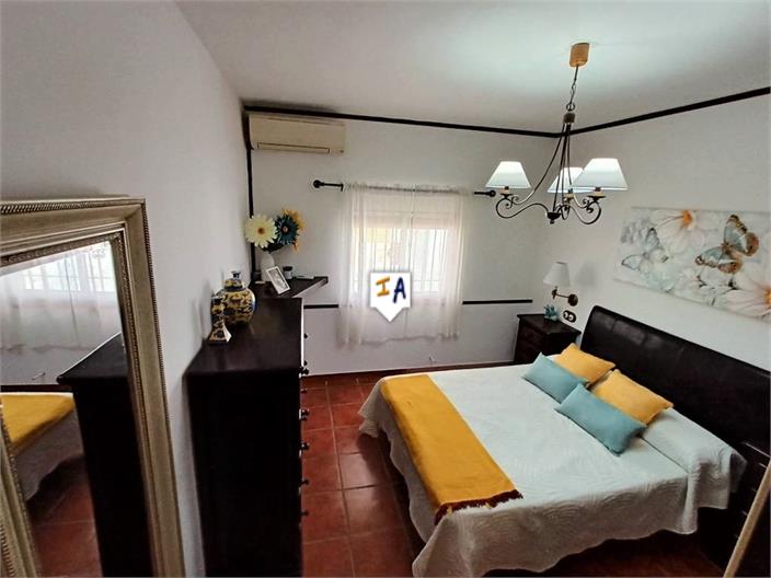 Image No.10-2 Bed House for sale