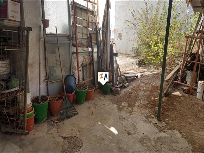 Image No.6-2 Bed House for sale
