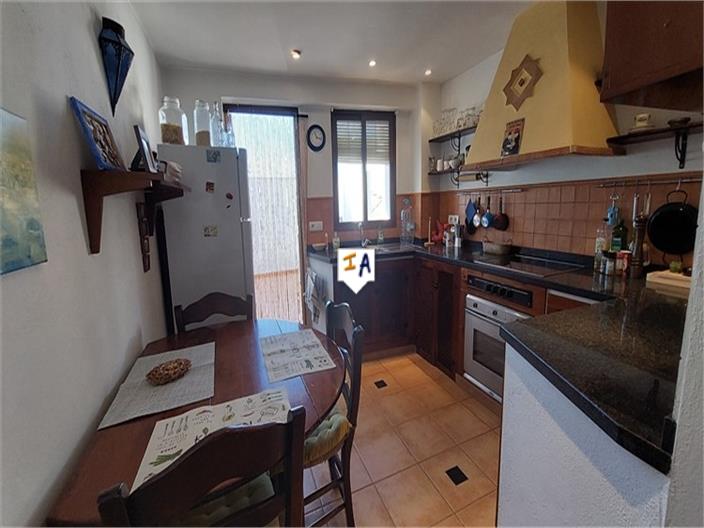 Image No.7-3 Bed House for sale