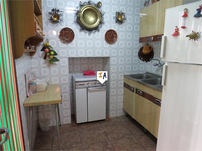 Image No.11-3 Bed House for sale