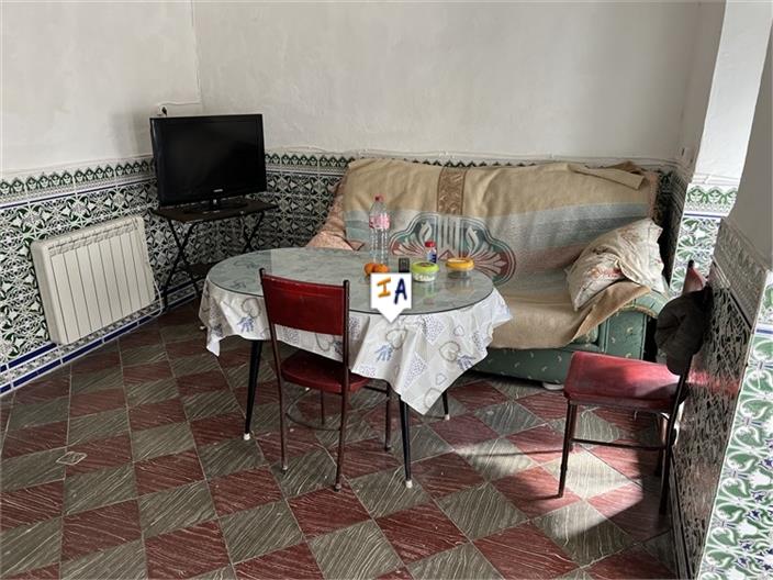 Image No.9-3 Bed House for sale