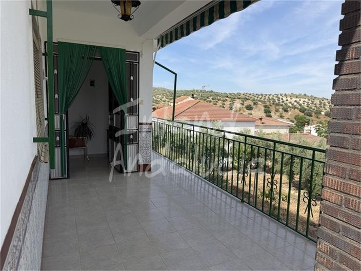 Image No.5-3 Bed House for sale