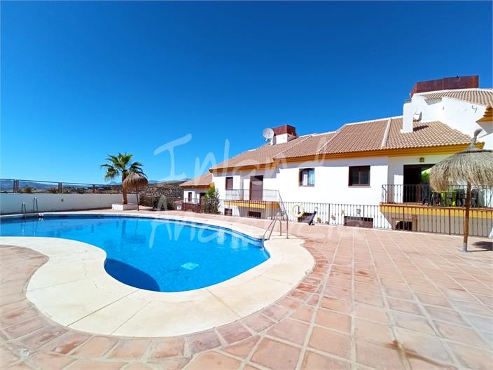 Image No.11-1 Bed Property for sale