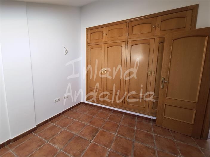 Image No.9-1 Bed Property for sale