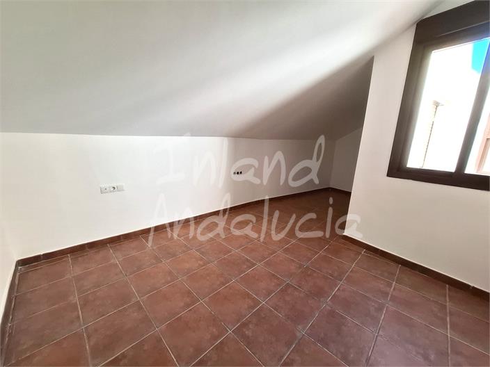 Image No.7-1 Bed Property for sale
