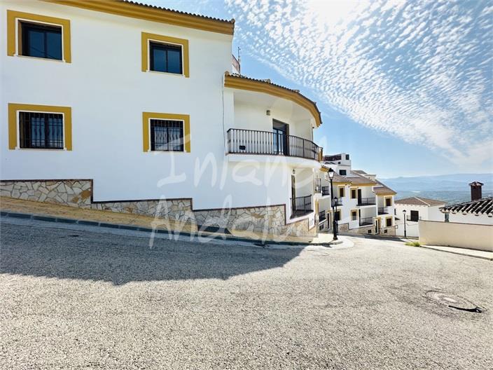Image No.10-1 Bed Property for sale