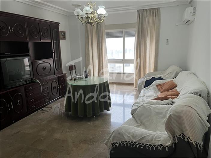 Image No.8-4 Bed Property for sale
