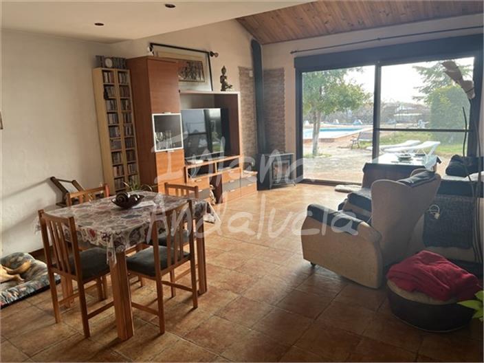 Image No.3-4 Bed House for sale