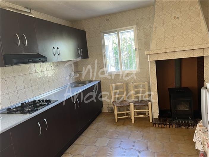 Image No.4-5 Bed House for sale