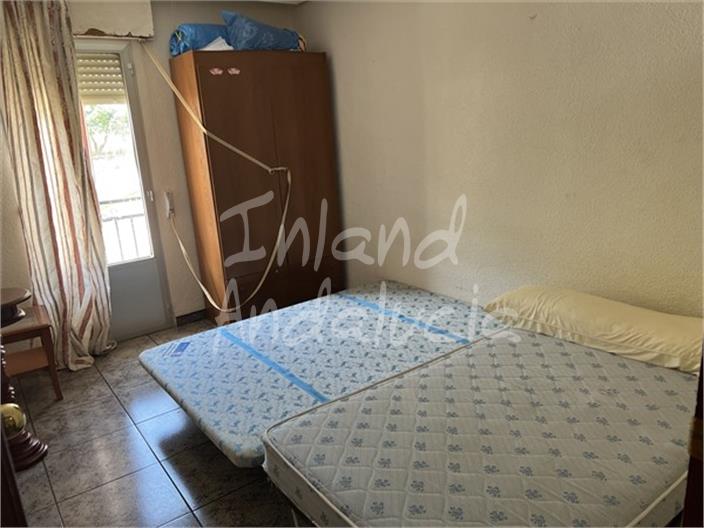 Image No.8-2 Bed Property for sale