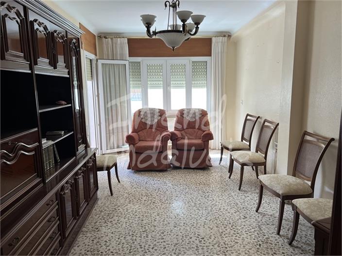 Image No.5-3 Bed Property for sale