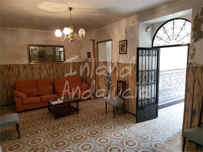 Image No.4-4 Bed House for sale