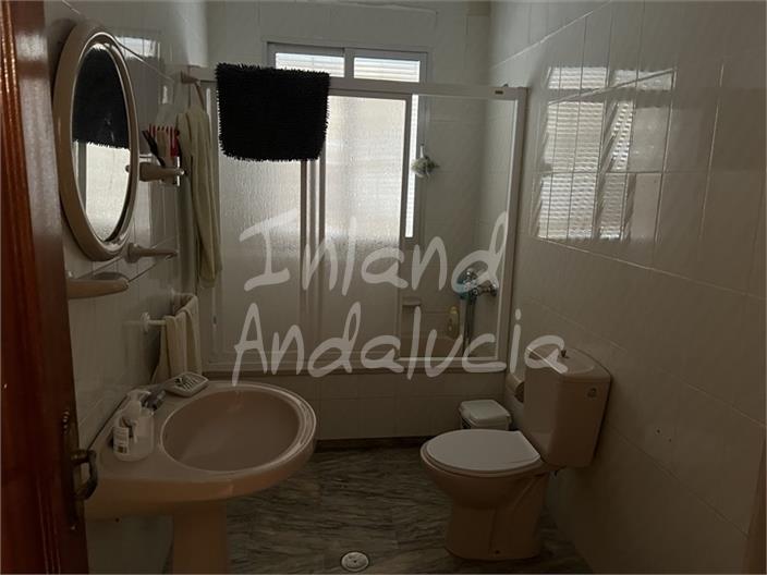 Image No.7-5 Bed Villa for sale