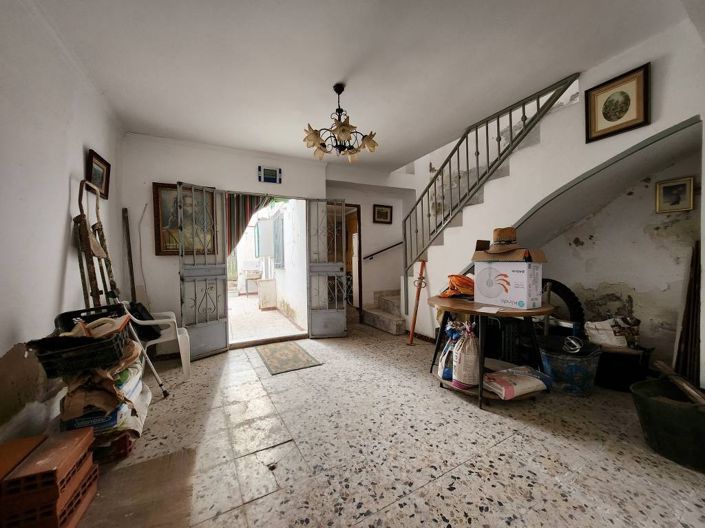 Image No.3-3 Bed Townhouse for sale