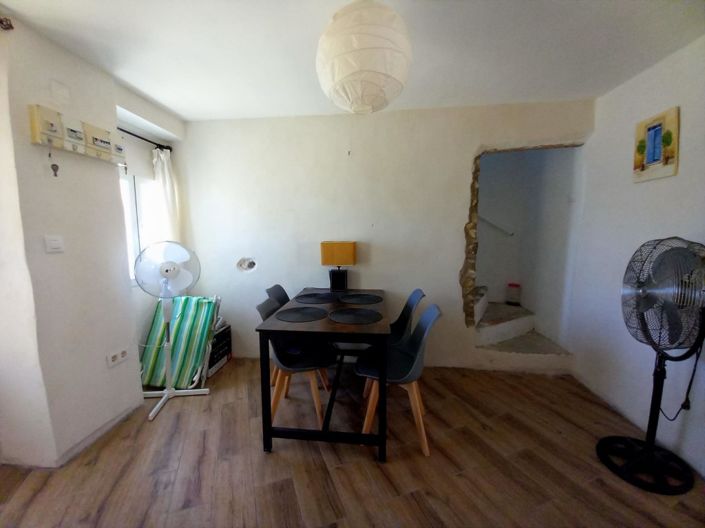Image No.6-3 Bed Townhouse for sale