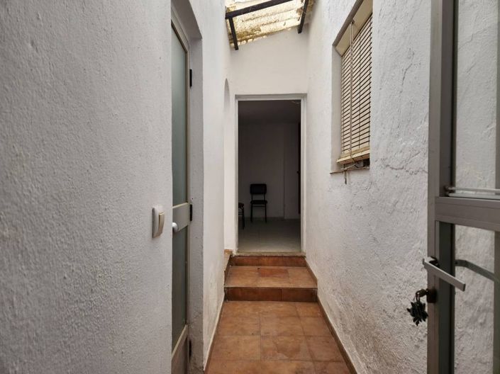 Image No.6-4 Bed Townhouse for sale