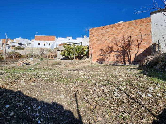 Image No.20-5 Bed Townhouse for sale