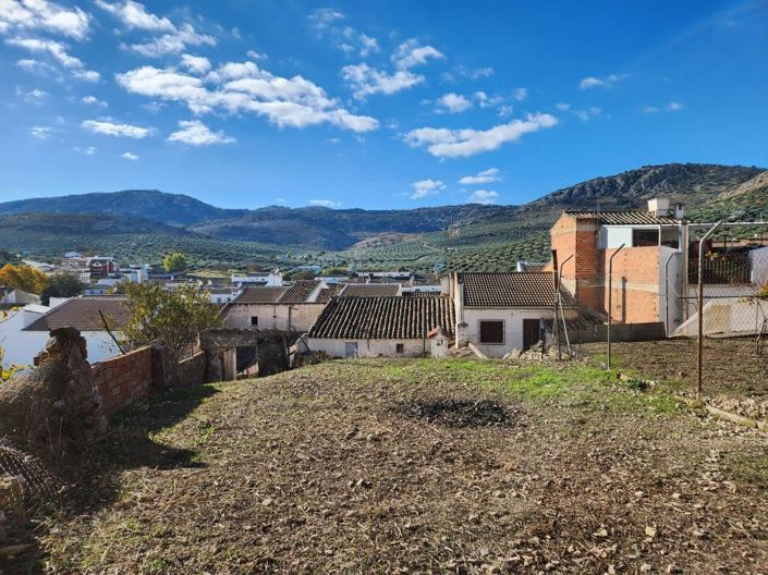 Image No.3-5 Bed Townhouse for sale