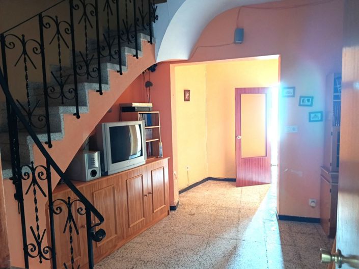 Image No.7-4 Bed Townhouse for sale
