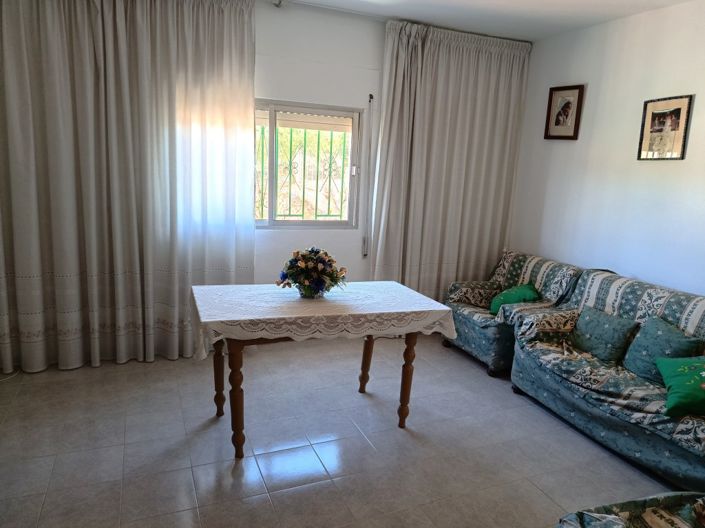 Image No.8-3 Bed Townhouse for sale