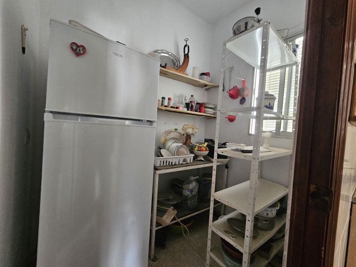 Image No.18-3 Bed Townhouse for sale