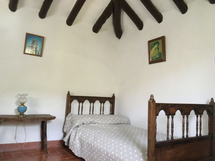 Image No.22-2 Bed Country House for sale
