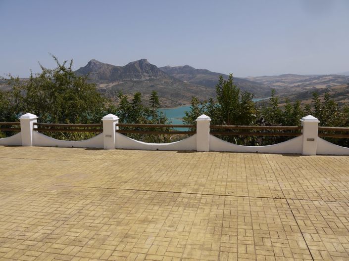 Image No.46-3 Bed Property for sale