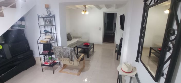 Image No.30-4 Bed Townhouse for sale