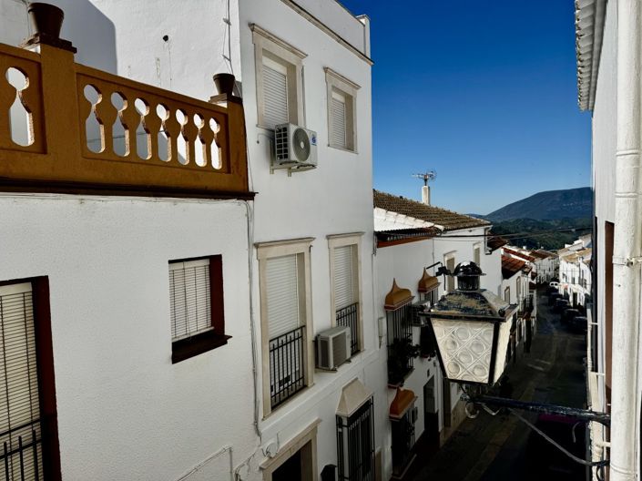 Image No.12-Townhouse for sale