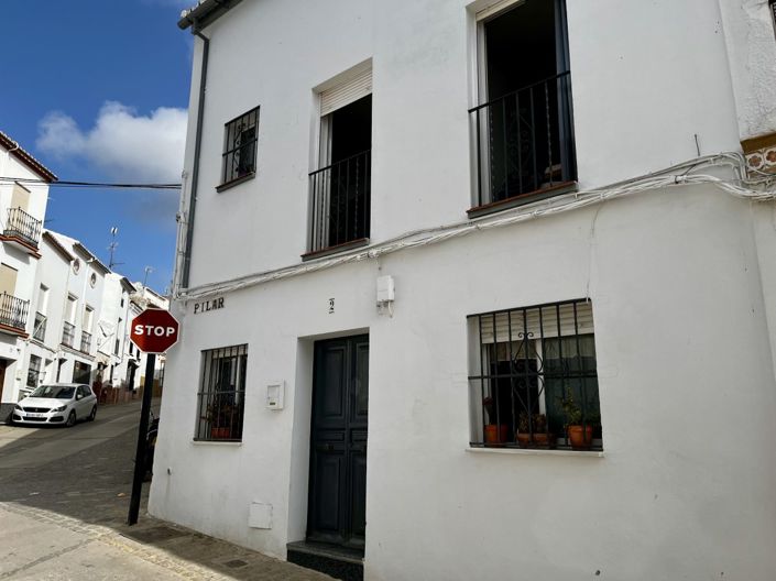 Image No.4-2 Bed Townhouse for sale