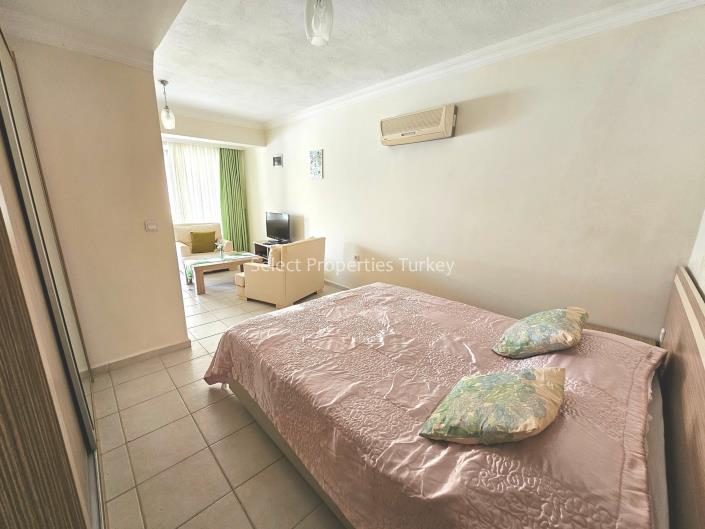 Image No.12-1 Bed Apartment for sale