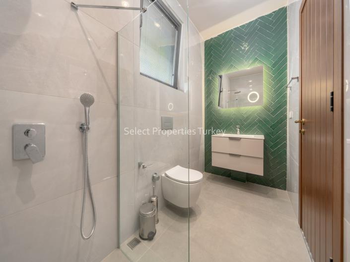 Image No.29-5 Bed Villa / Detached for sale