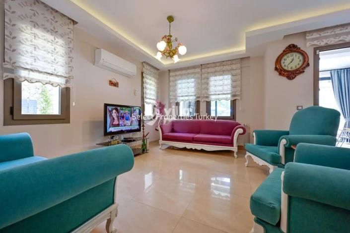 Image No.9-Villa / Independiente con 4 dormitorios en venta