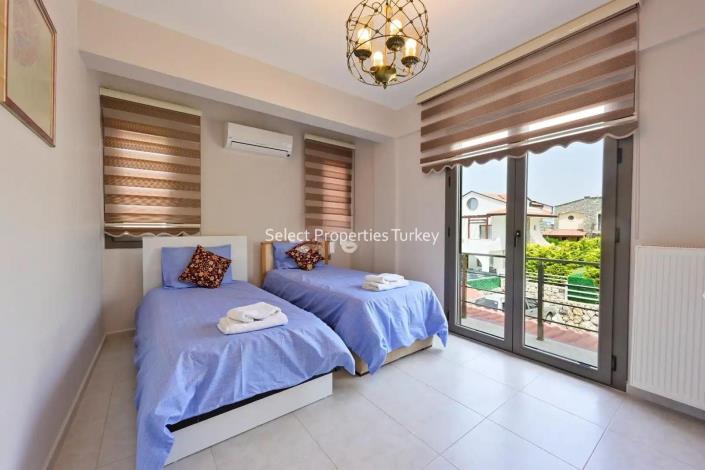 Image No.25-Villa / Independiente con 4 dormitorios en venta